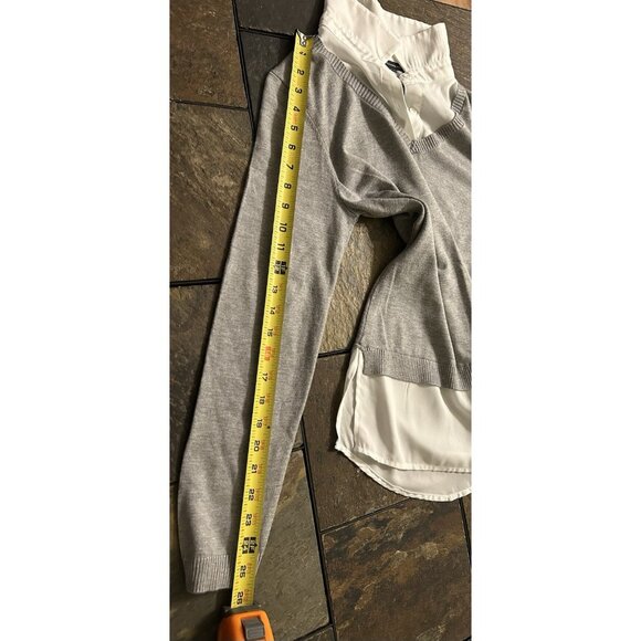 Adrianna papell Women’s V-neck Sweater Vest And Layered Blouse Size Medium - Picture 5 of 12